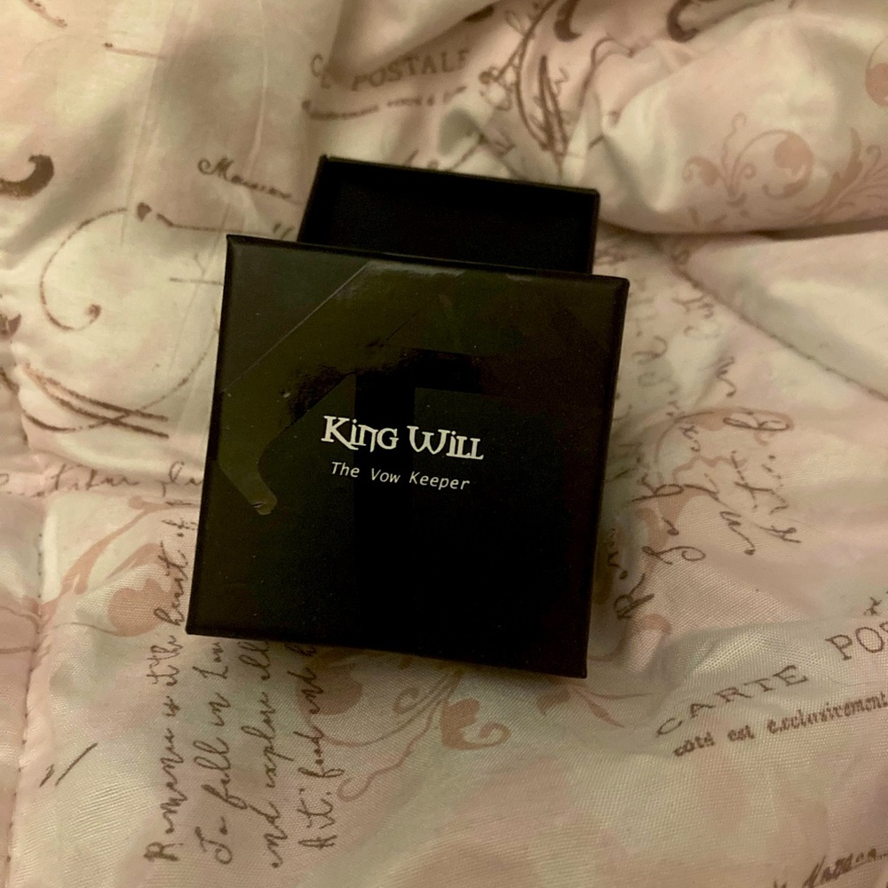 King Will Wedding ring